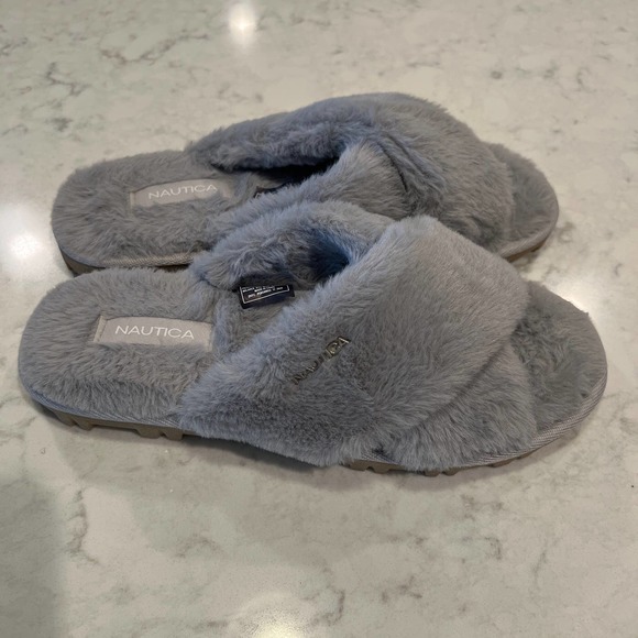 Nautica Fuzzy Women's Gray Cross Over Faux Fur Open Toe Slide‎ Slippers Size 9 - Picture 3 of 8